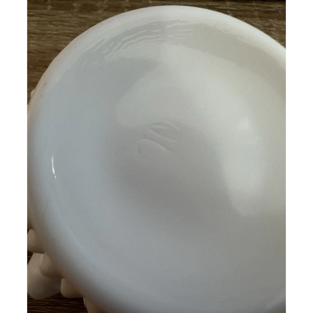 FENTON Milk Glass‎ Vintage Ruffled Bowl Hobnail Pattern 3